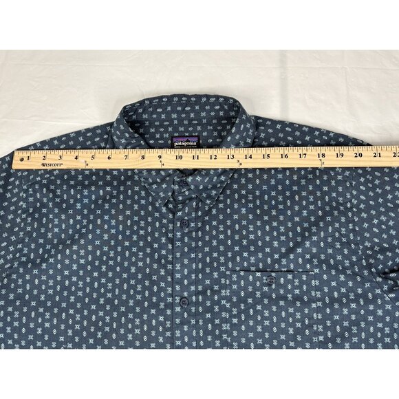 Patagonia Go To Short Sleeve Button Shirt Men’s XXL Blue Geometric AOP 52691 - Picture 13 of 13